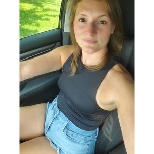 Meet your Posher, Marci